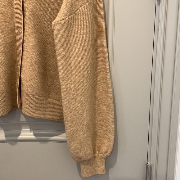 Kara and Kate Cardigan - Picture 3 of 5